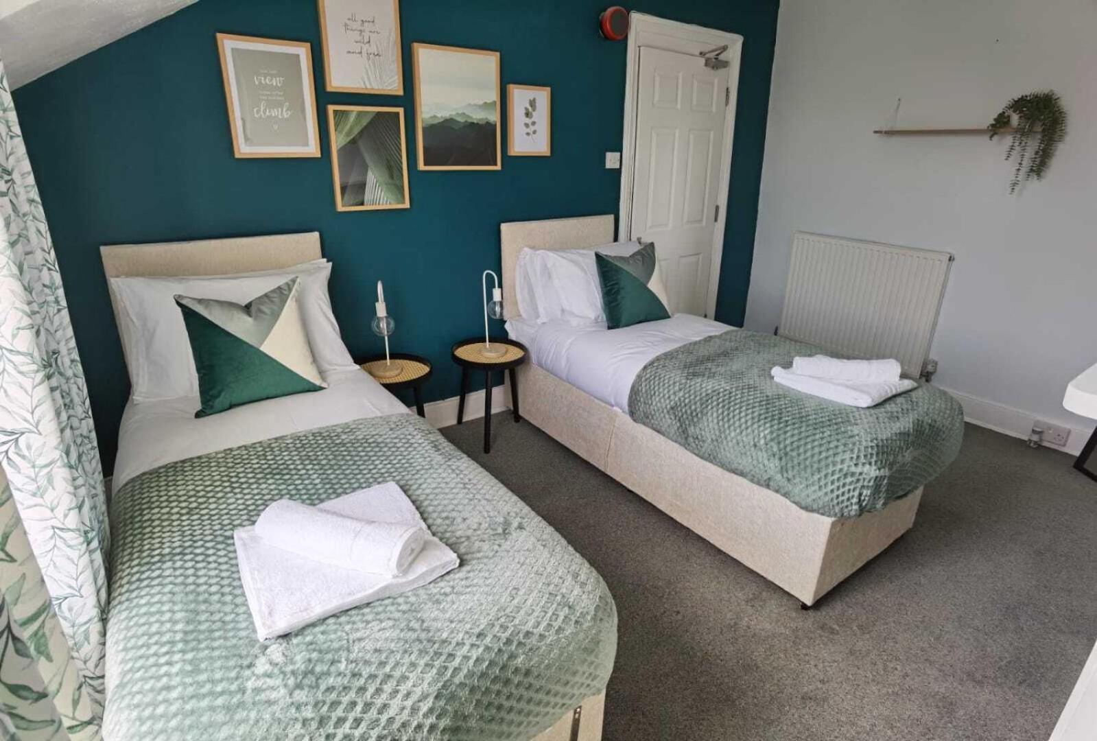 Raleigh Ff&Tf - 1 Bed Georgian Flat In The Centre Of Exeter, Free Parking With Wifi Apartment Exterior photo