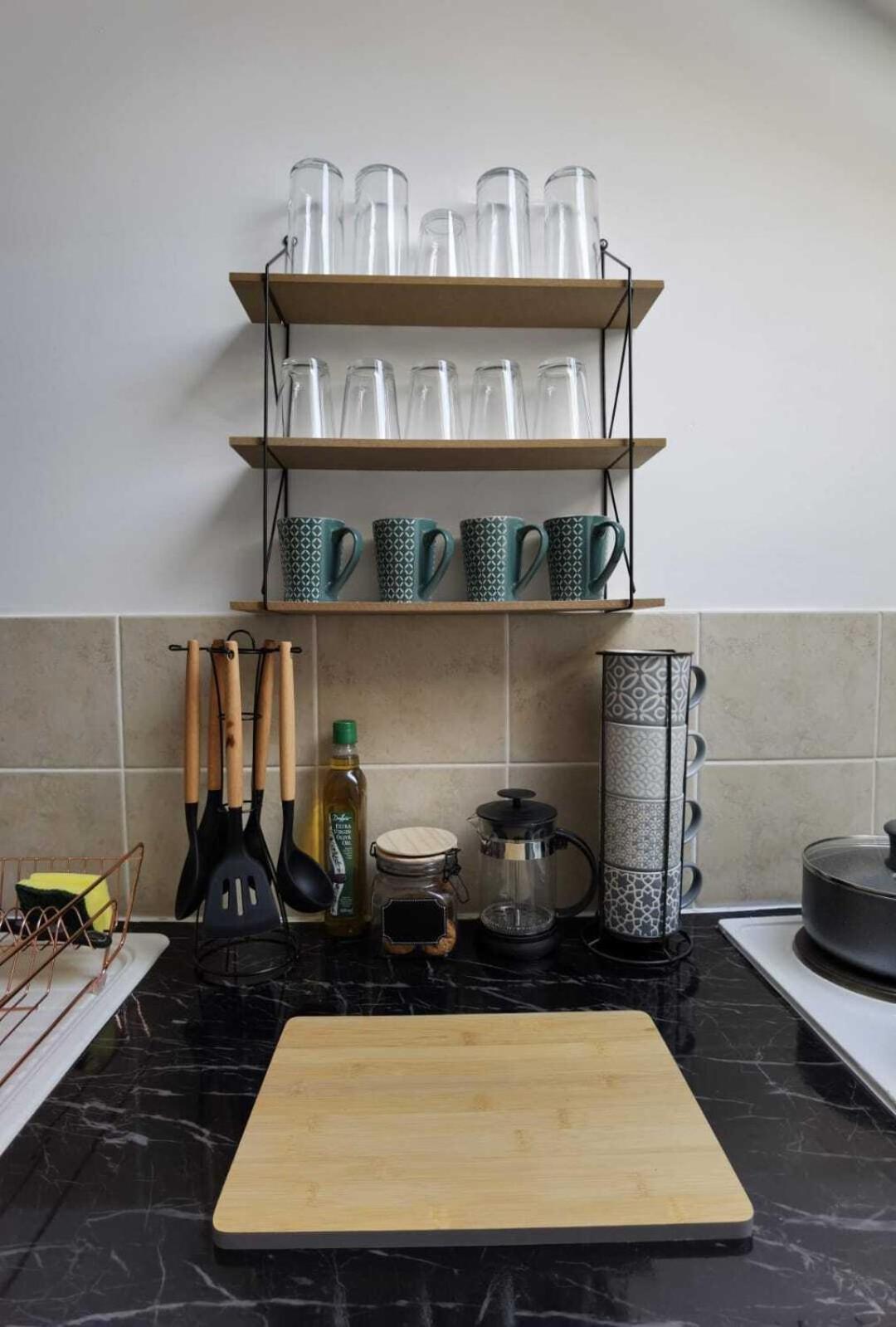 Raleigh Ff&Tf - 1 Bed Georgian Flat In The Centre Of Exeter, Free Parking With Wifi Apartment Room photo